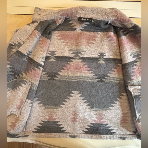 Southwestern Patterned Button-Up Jacket - Picture 10 of 10